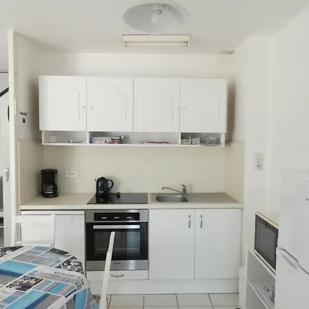 Maison 2 Pres Et Commerces - Parking Prive - Fr-1-323-366 *