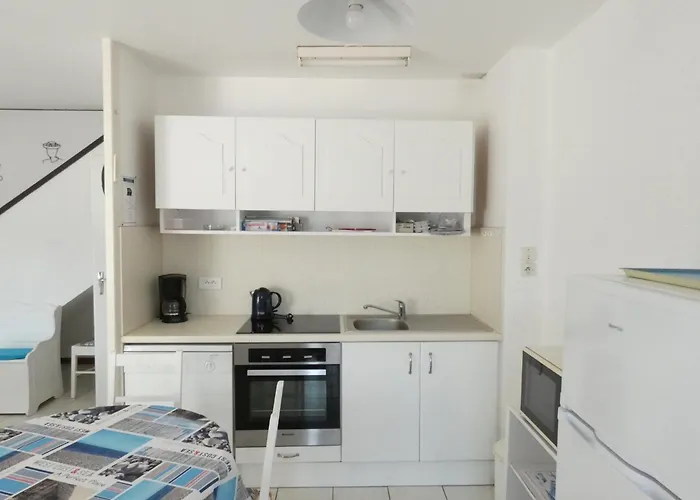 Maison 2 Pres Et Commerces - Parking Prive - Fr-1-323-366 *